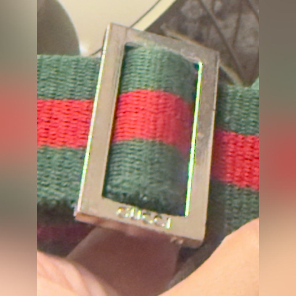 Gucci Tan and Green Messenger Bag with Signature Monogram - Picture 16 of 17